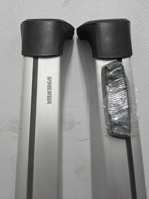 Bagażnik Yakima FlushBar S8Y