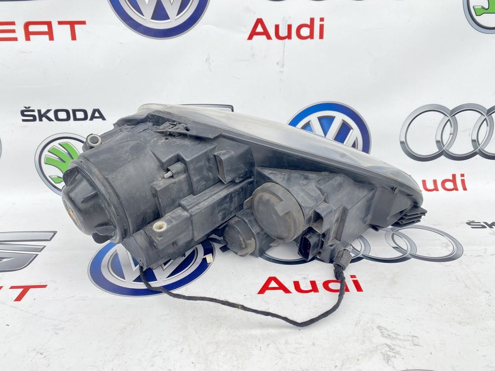 Фара ліва xnenon ксенон Volkswagen Jetta Golf 5 V 2003-2008