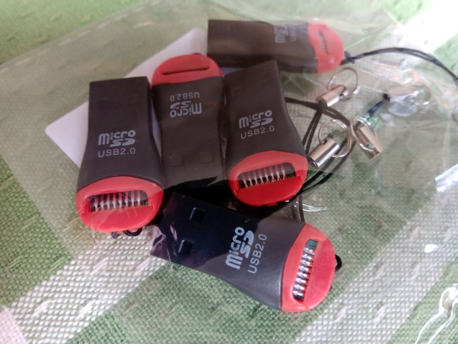 Czytnik Kart Micro SD/SDHC/T-Flash 2.0 - brelok. Super cena!