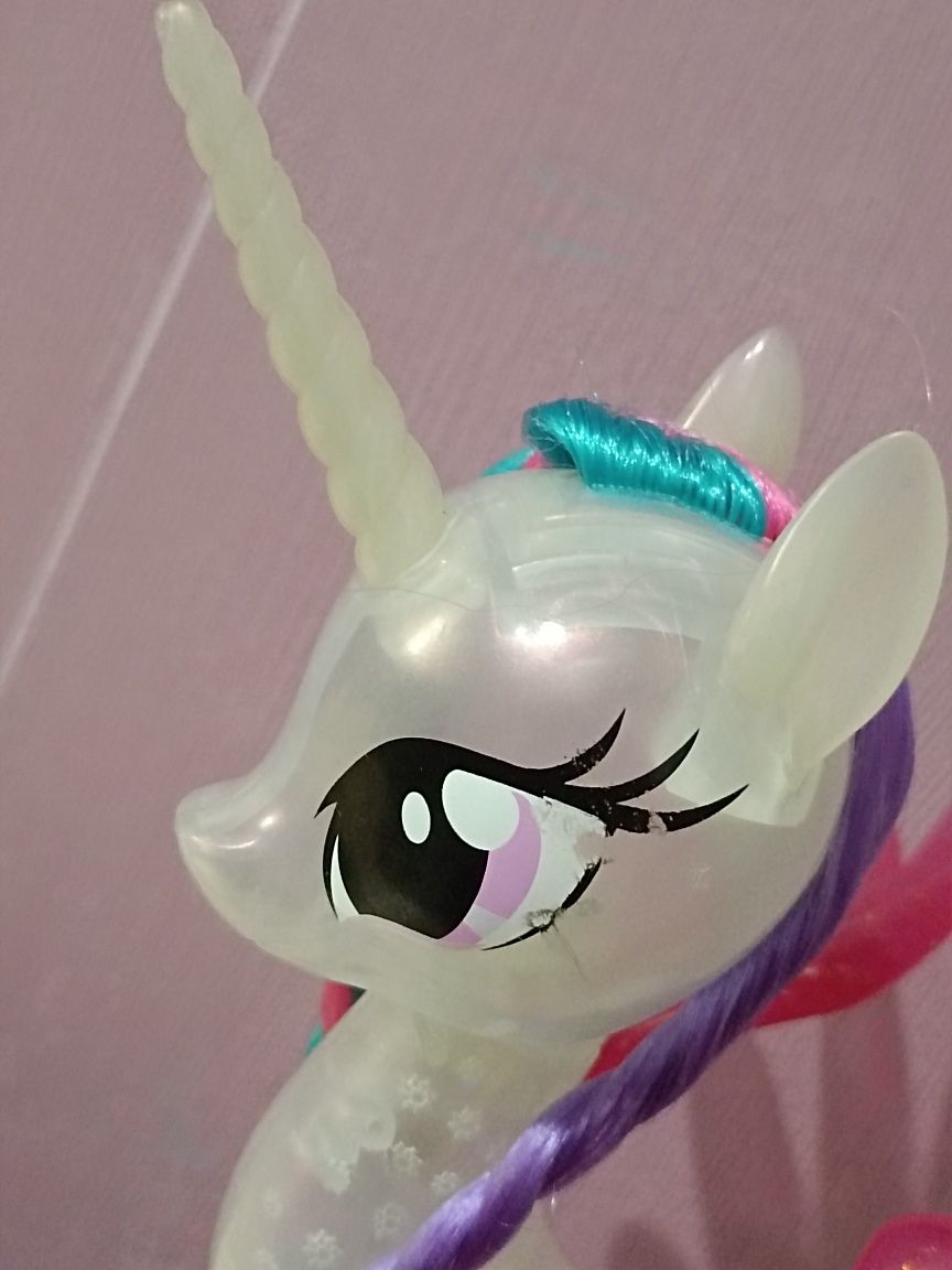 My Little Pony Princess Celestia duża świeci G4 Hasbro figurka MLP