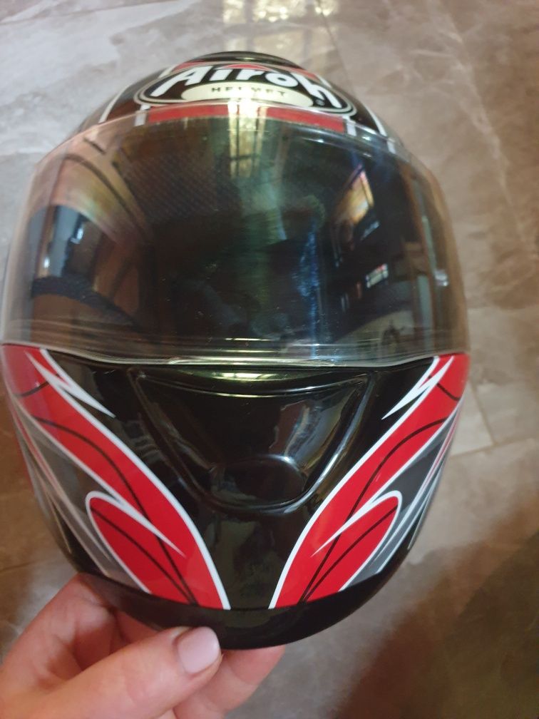 kask motocylowy Airoh