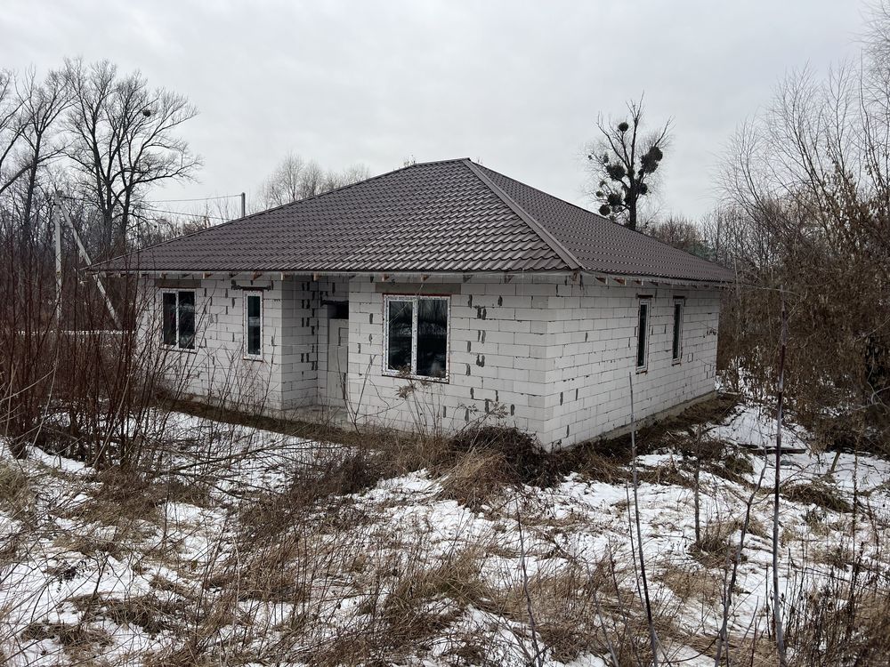 Продам дім 101 кв 3 кім в селі Вишеньки
