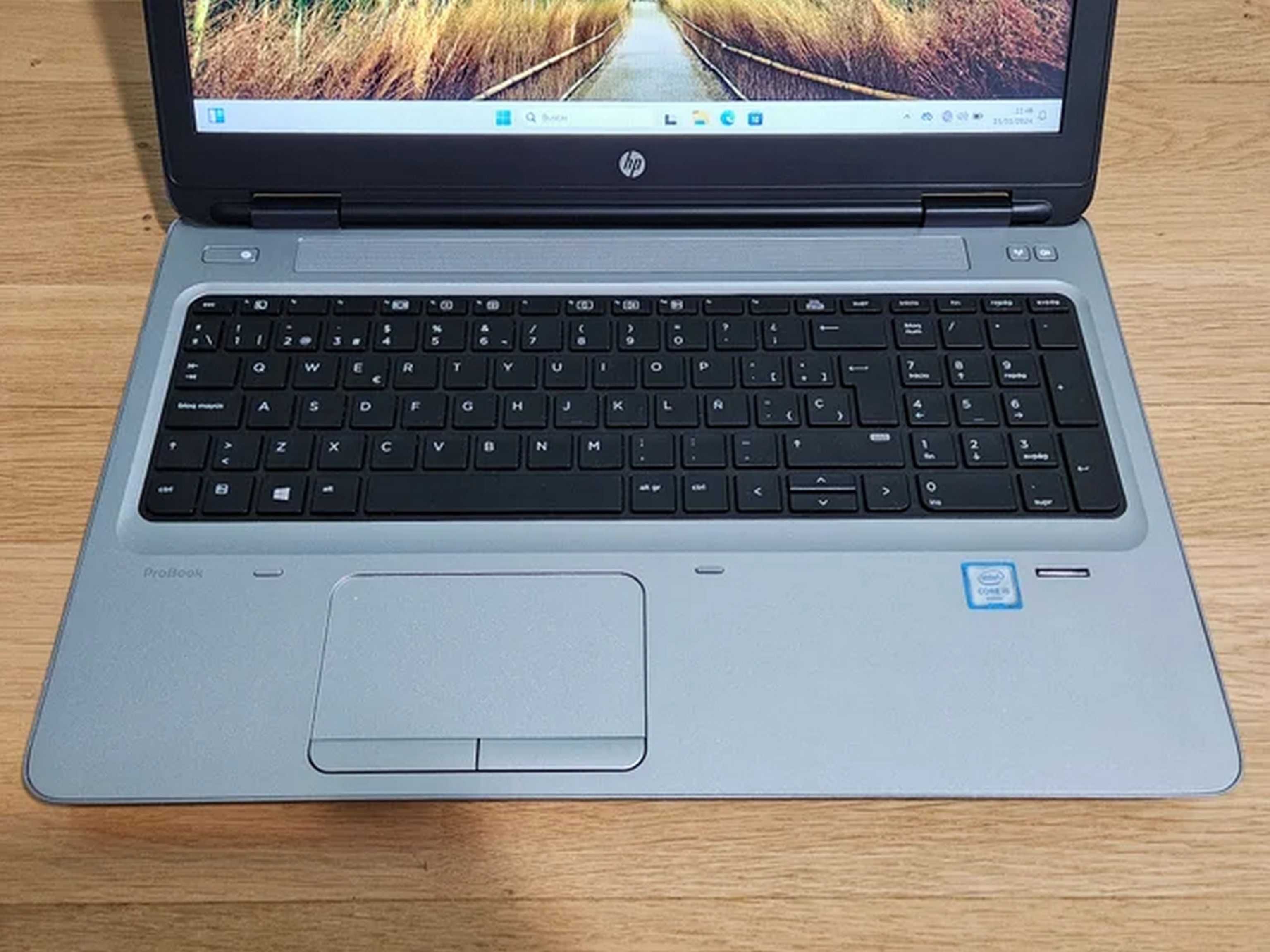 HP Probook 15.6" i3/8GB/128SSD série Profissional