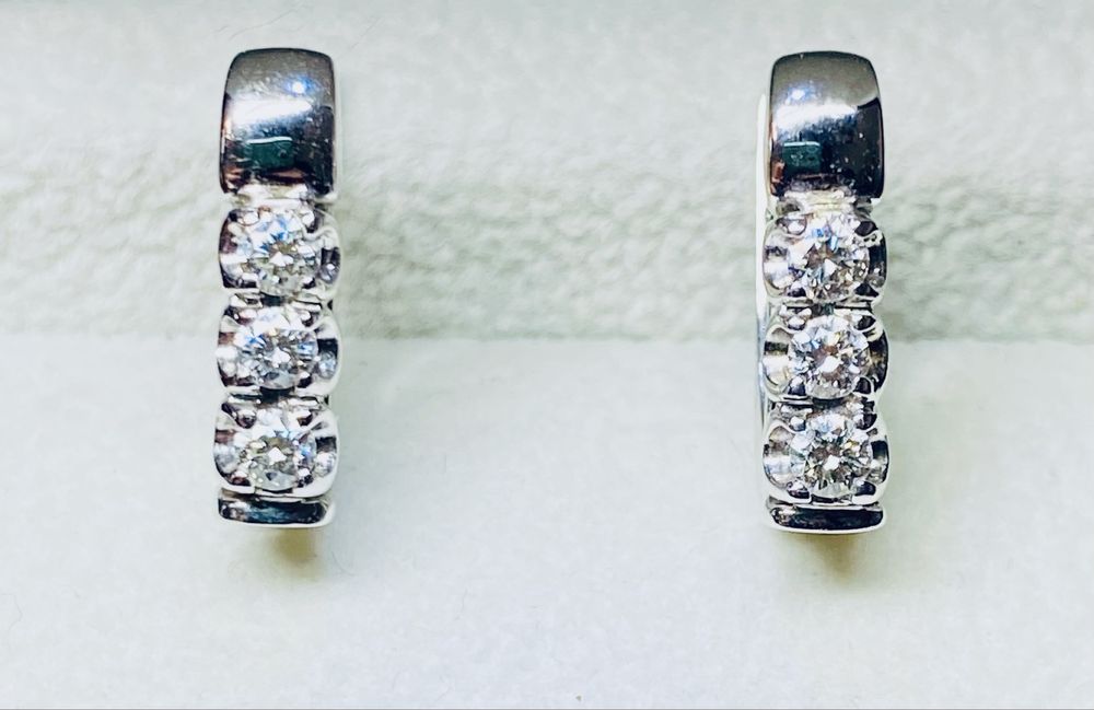 Золотые серьги с натуральными бриллиантами, 5.08г