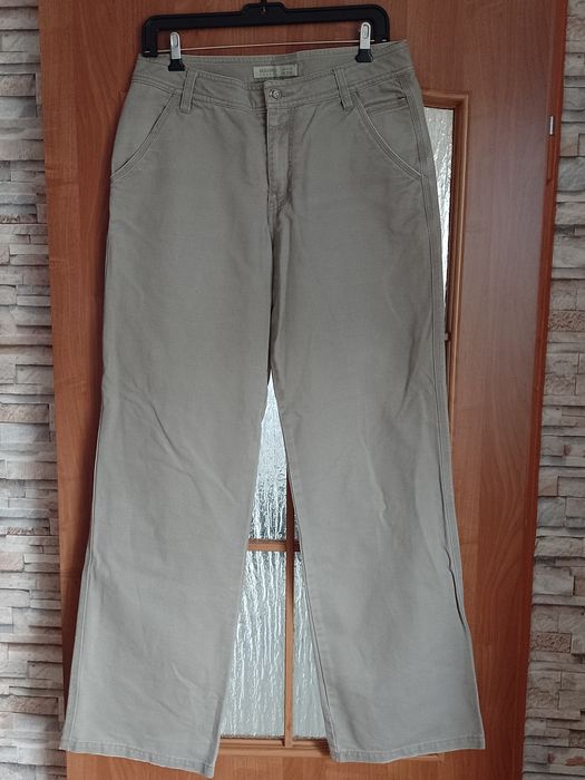 Spodnie jeansowe M