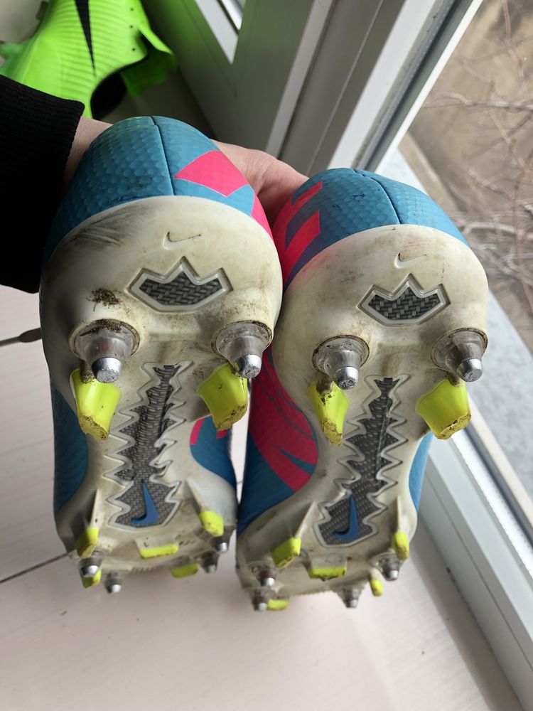 Футбольная обувь , бутсы , бутси , копочки , nike , mercurial , сумки