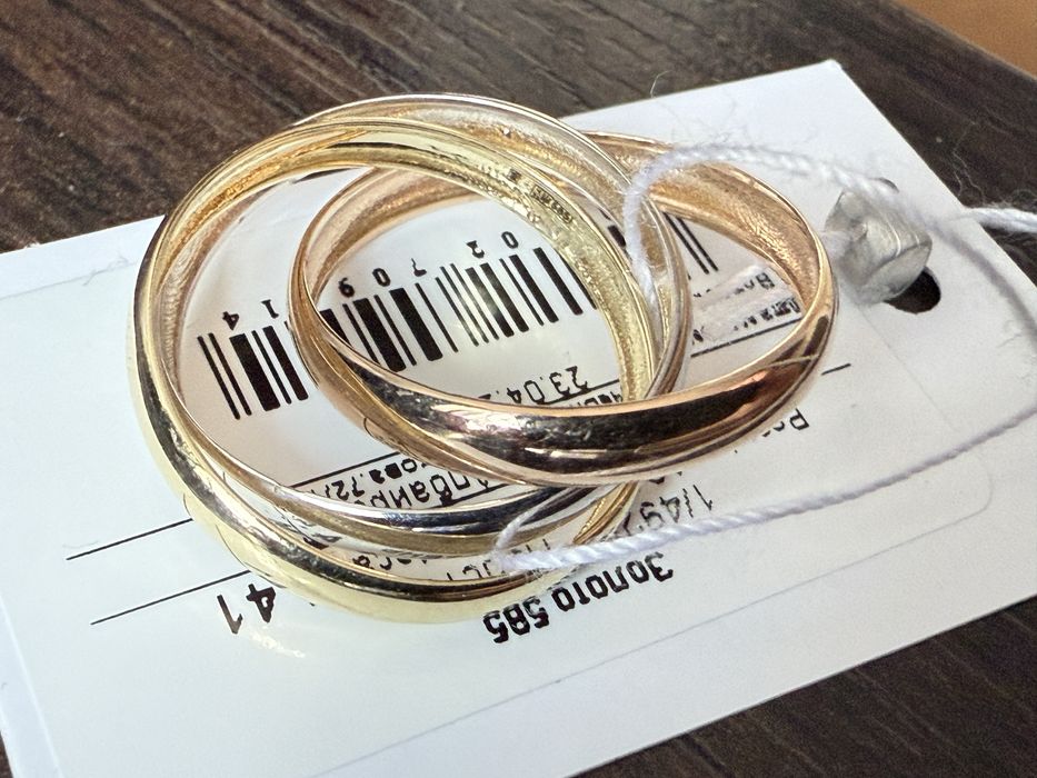 Золота каблучка Cartier потрійне 585 проби разпродаж