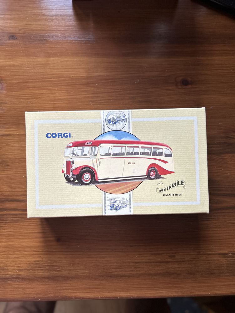 Corgi Leyland Bus