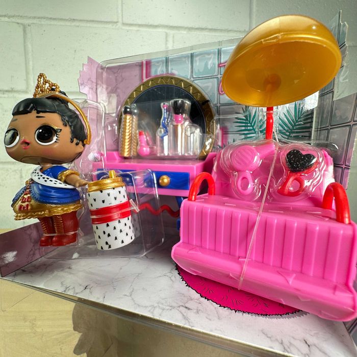 Ігровий набір LOL Surprise “Салон краси Її Величності” 583776EUC