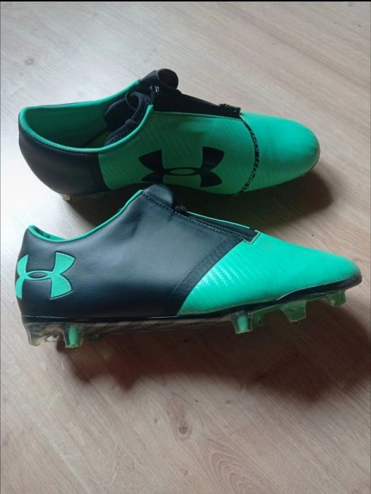 Sprzedam korki Under Armour lanki!! Okazja!!
