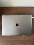 MacBook Pro 15” (2018) | i7 / 16GB / 256GB SSD