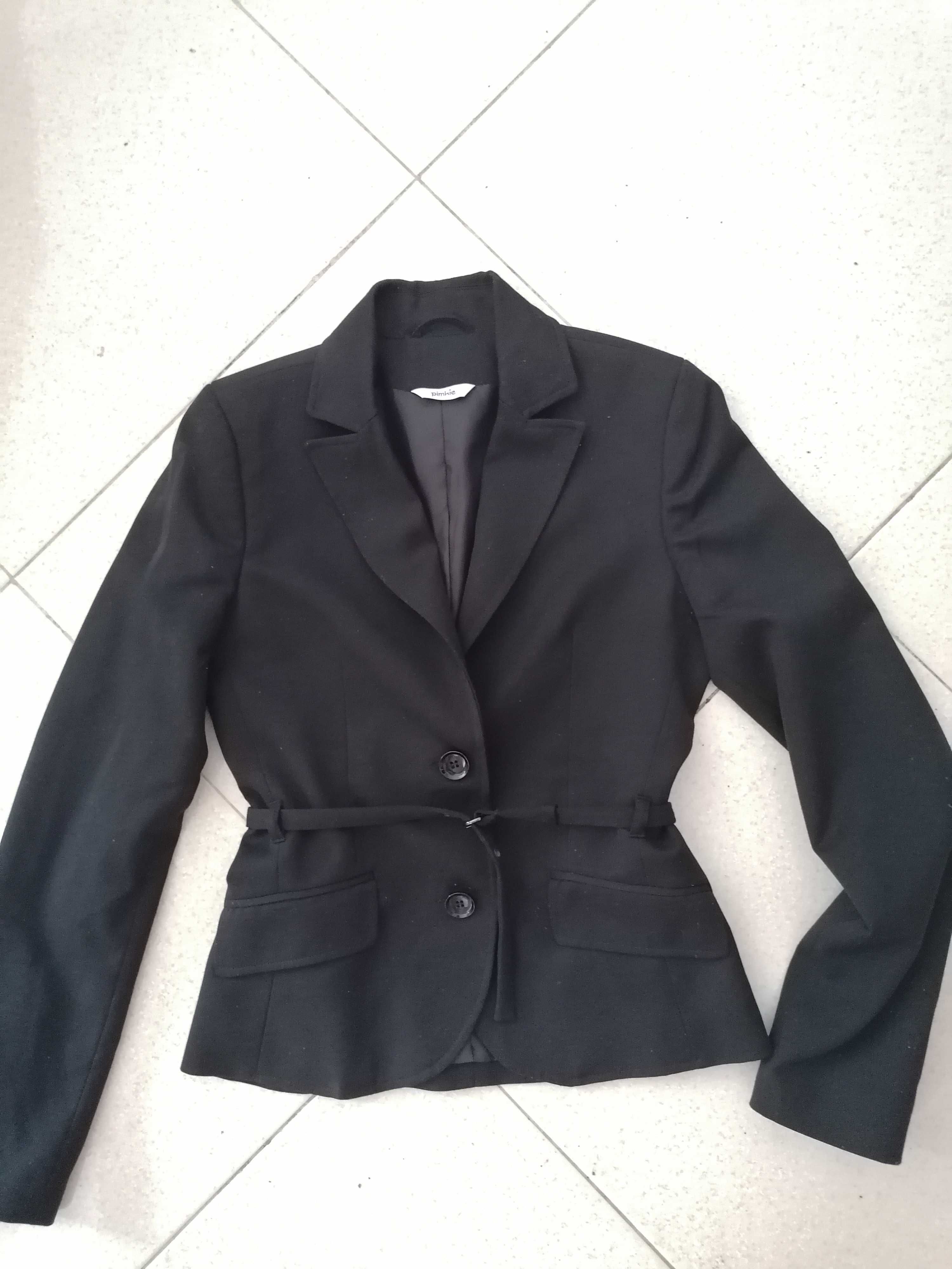 Blazer preto com cinto fino da Pimkie, tamanho 34, Novo!