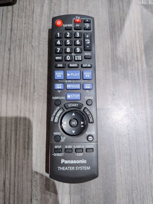 Używany oryginalny pilot do systemów audio Panasonic N2QAYB000555