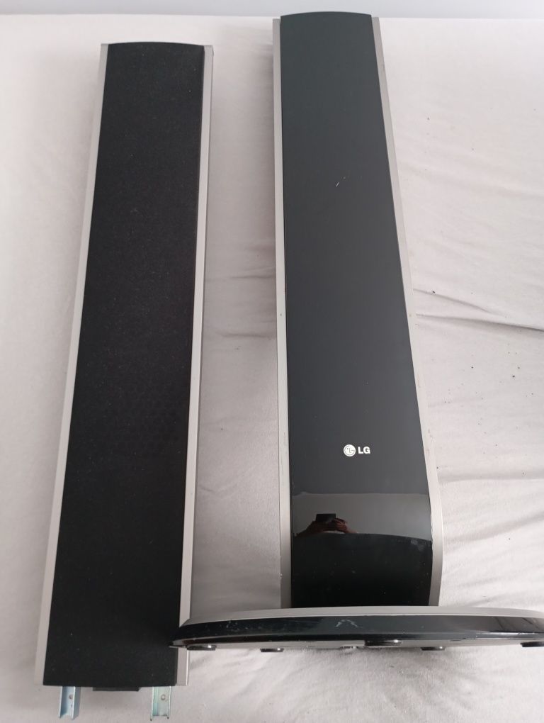 Zestaw kina domowego z nagrywarką HDD/DVD (LG)