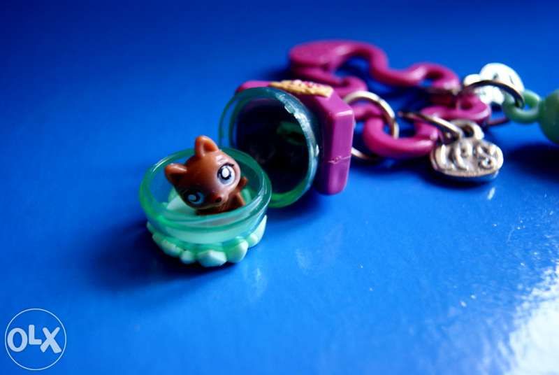 HASBRO LITTLEST PET SHOP brelok z figurką i błyszczykiem