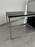 Mesa de apoio preta