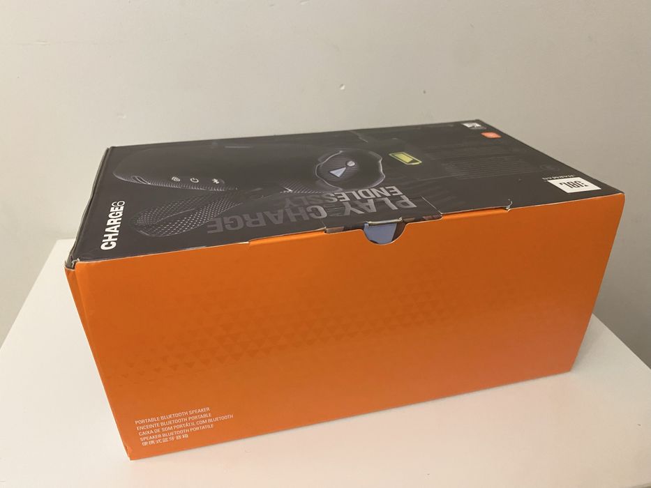 JBL Charge6 pudelko do glosnika