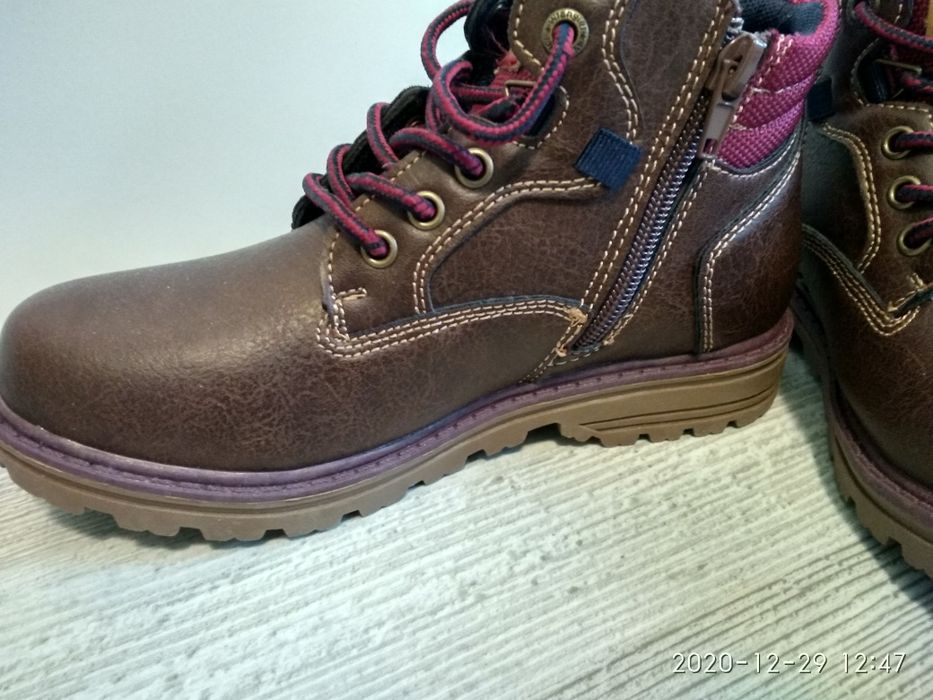 Buty Wrangler r 33 nowe! trapery