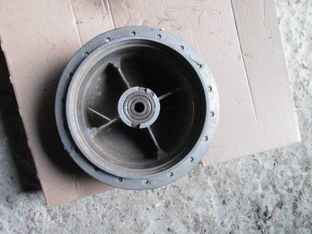 Cubos  e  pratos   efs grande