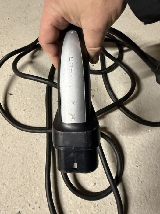 Tesla зарядка original Європа