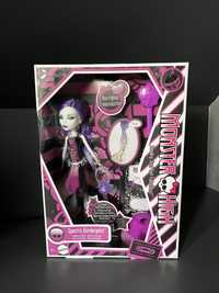 Spectra Monster High Спектра Монстер Хай