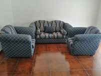 Terno de sofás de sala