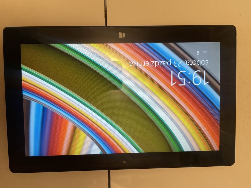 Планшет Microsoft Surface 1516