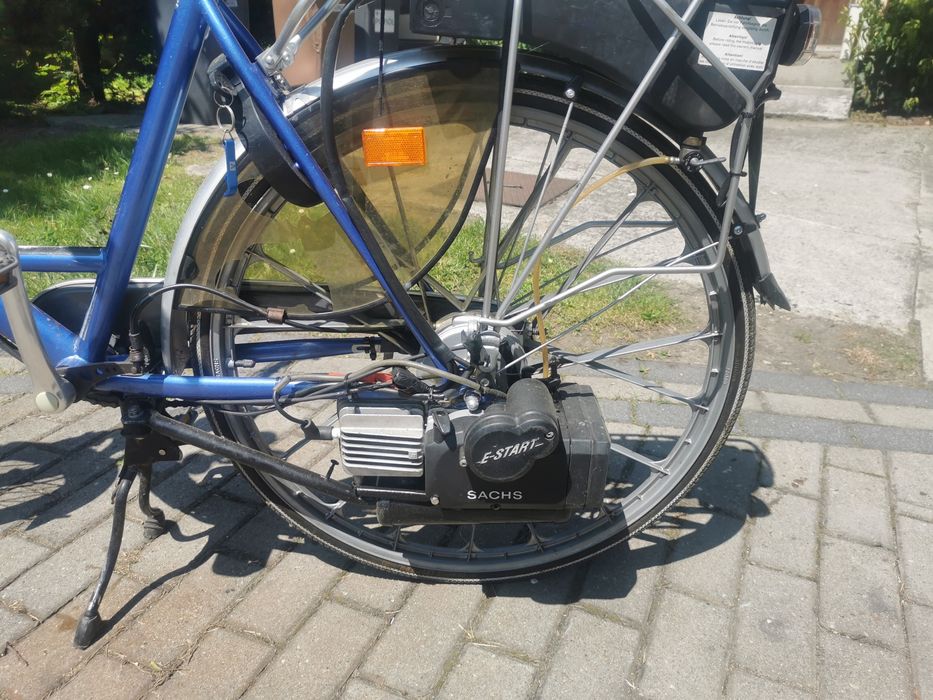 Rower saxonette z silnikiem benzynowy sachs razem z przyczepką  sprawn