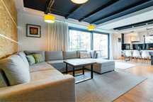 Luksusowy domek „White Glove” – Narty | sauna, jezioro, taras 50 m²