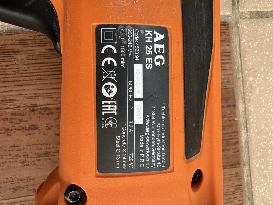 Перфоратор AEG KH 25 ES 2,3 Джоулі
