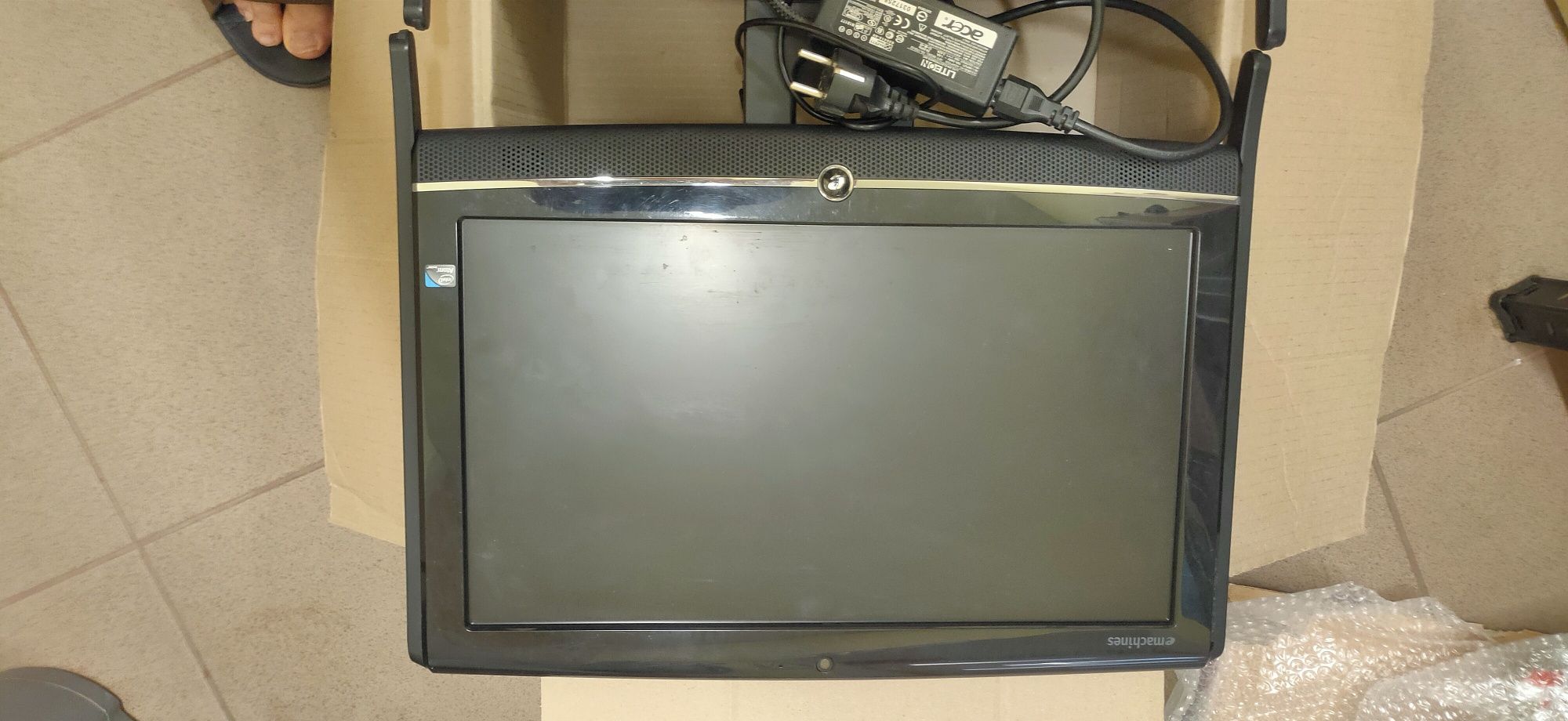 2 Моноблоки Acer eMachines EZ1700