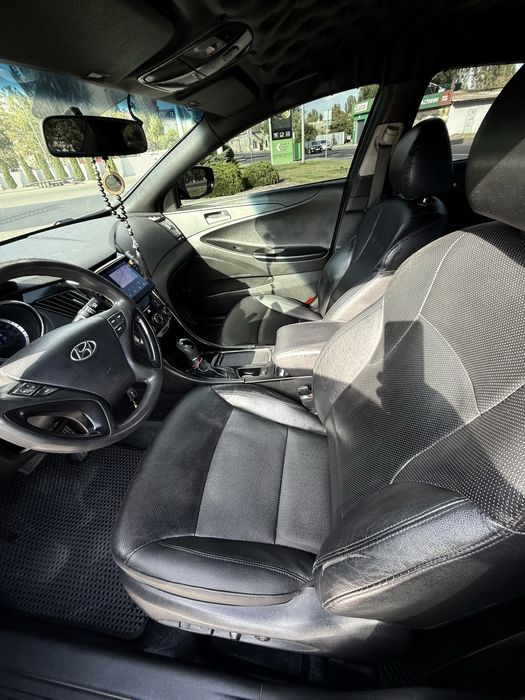 Hyundai sonata lpi 2013