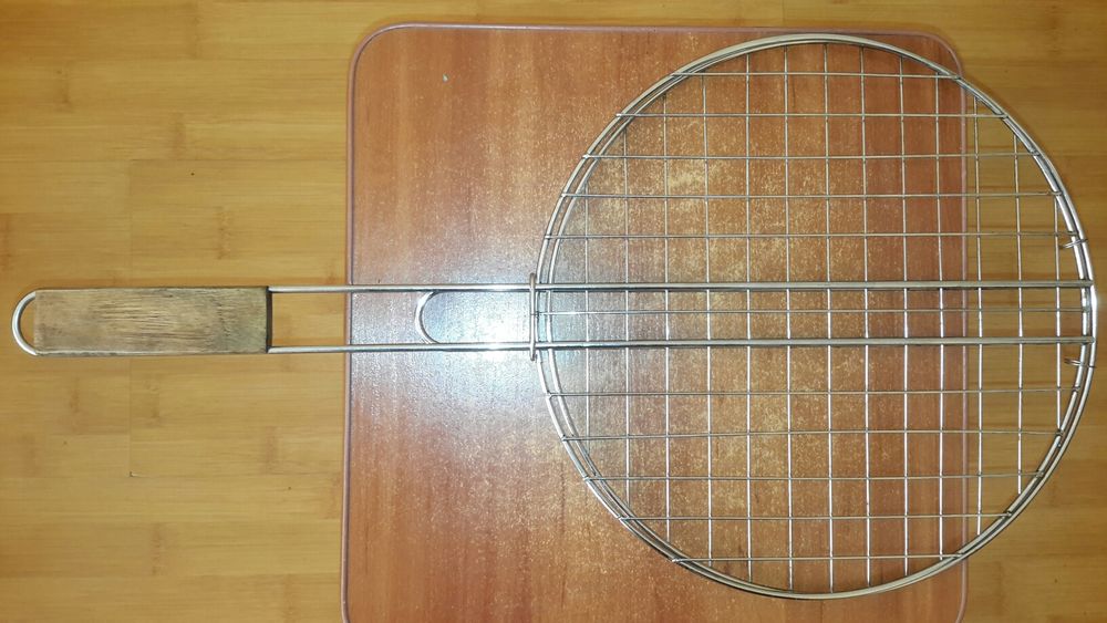 Пастоварка,чудо-печь,сетка барбекю,насадка к соковыжымалке,рассекатель