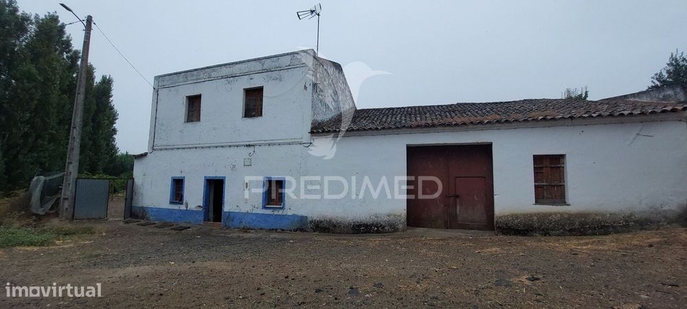 Edificio Antiga Moagem, Casão e Terreno Rústico