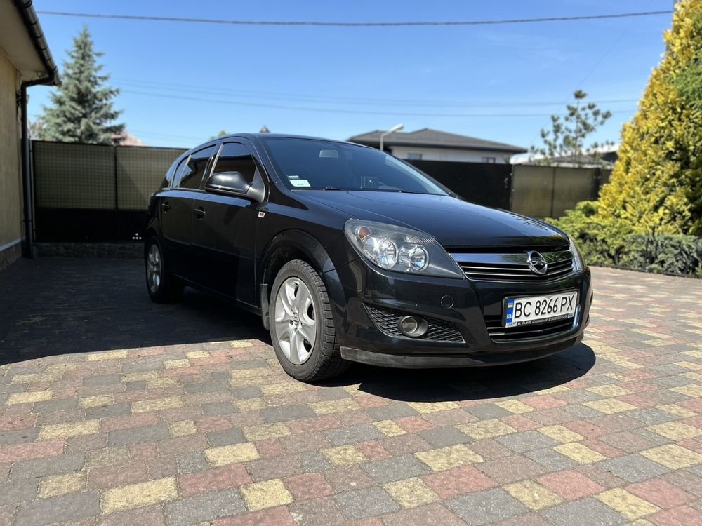 Opel Astra H 2012