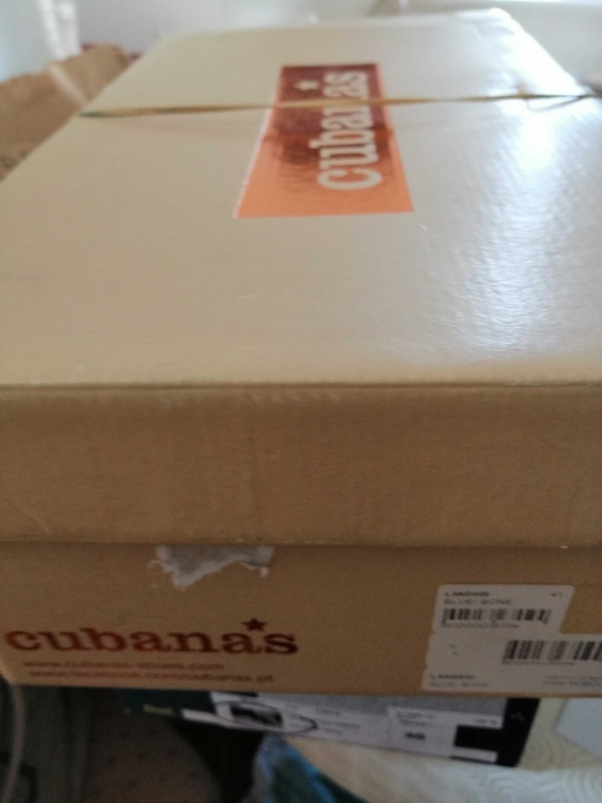 Sapatos Cubanas 41 Novos de 129,80 eur na caixa+ meias desconto