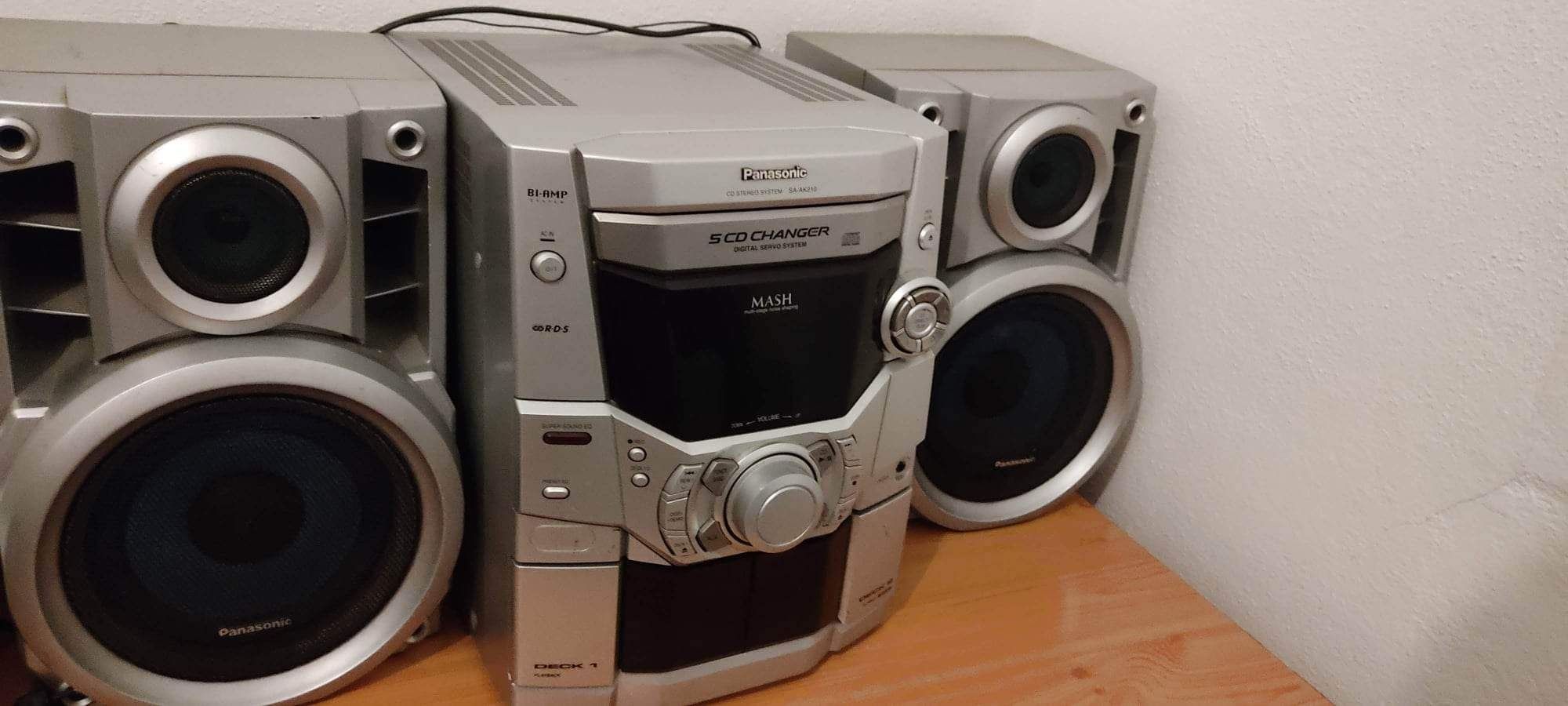 Rádio panasonic de 5 cds