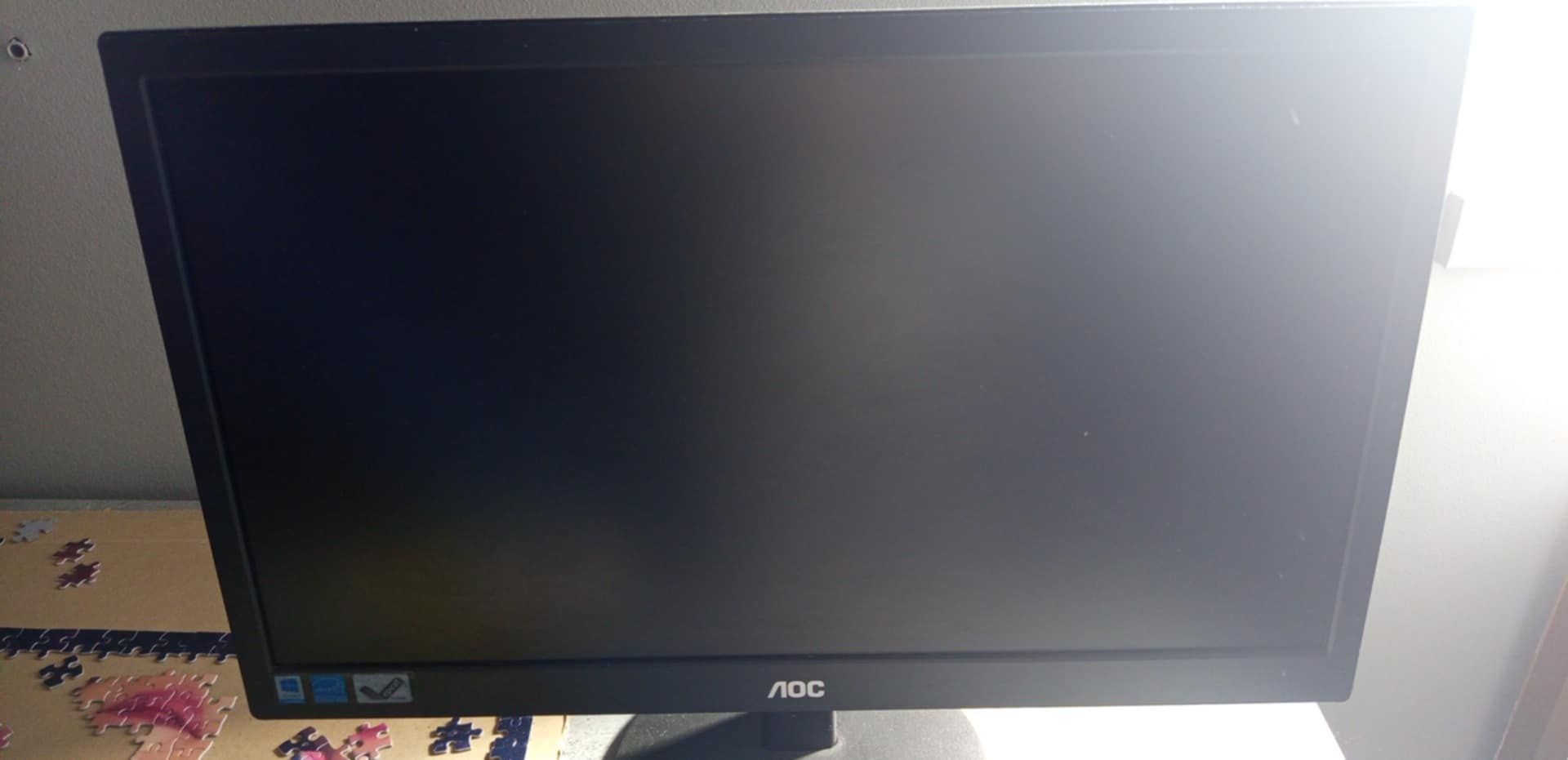 komputer Lenovo plus monitor