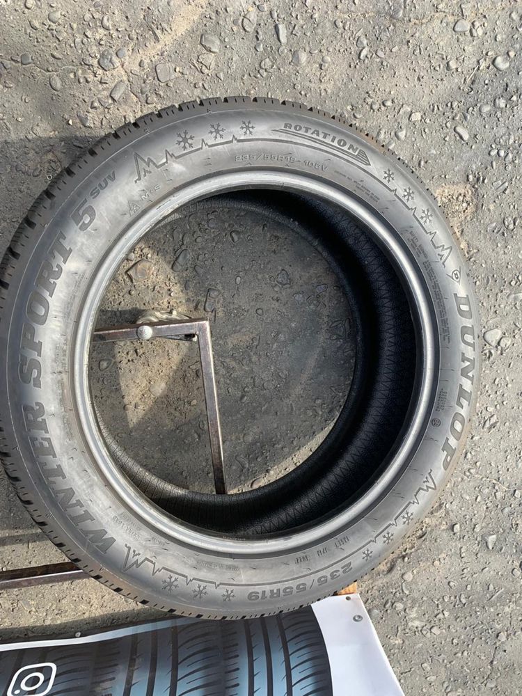 Шини 235/55 R19 Dunlop 2021р зима 7/7,4мм
