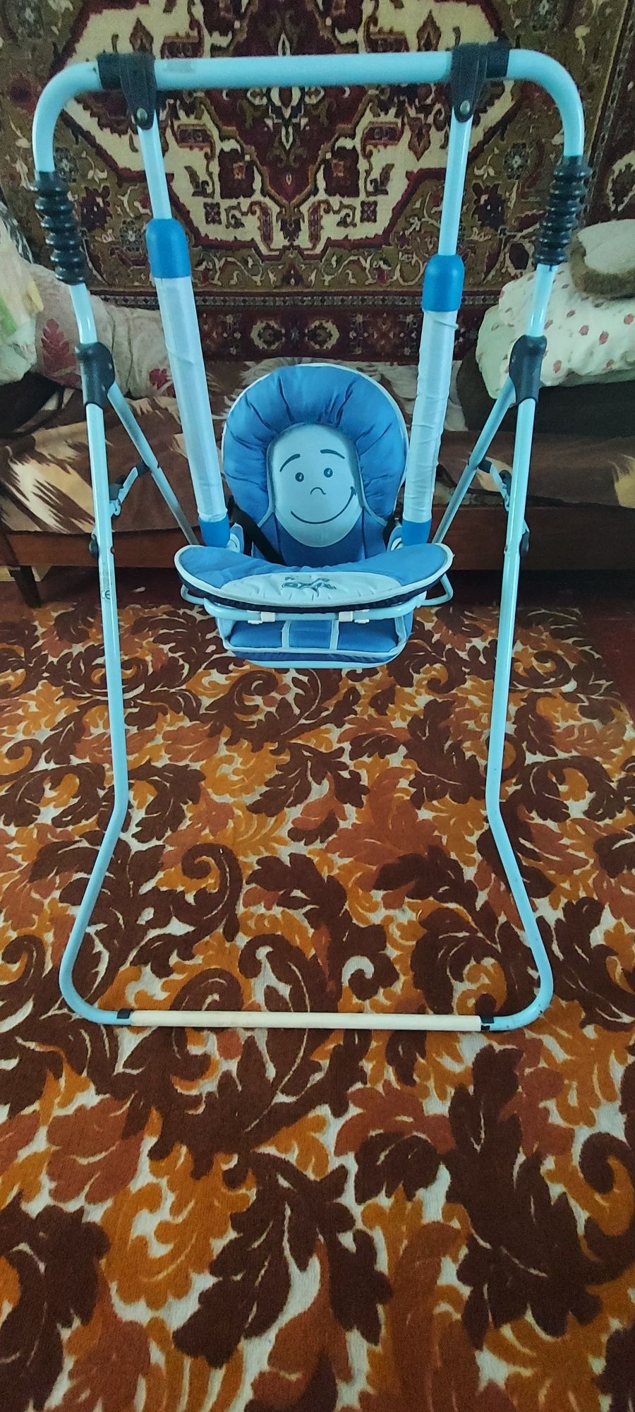 Продам детскую качелю