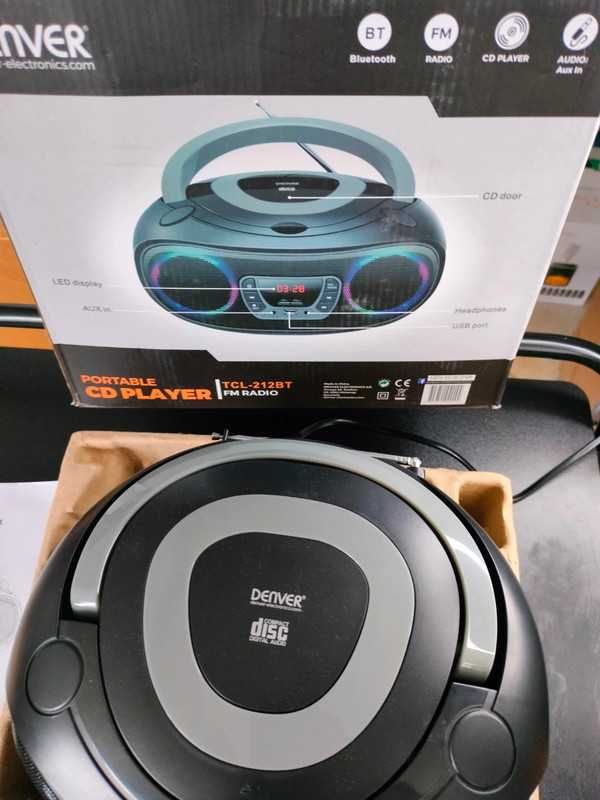 Radio boombox bluetooth,CD