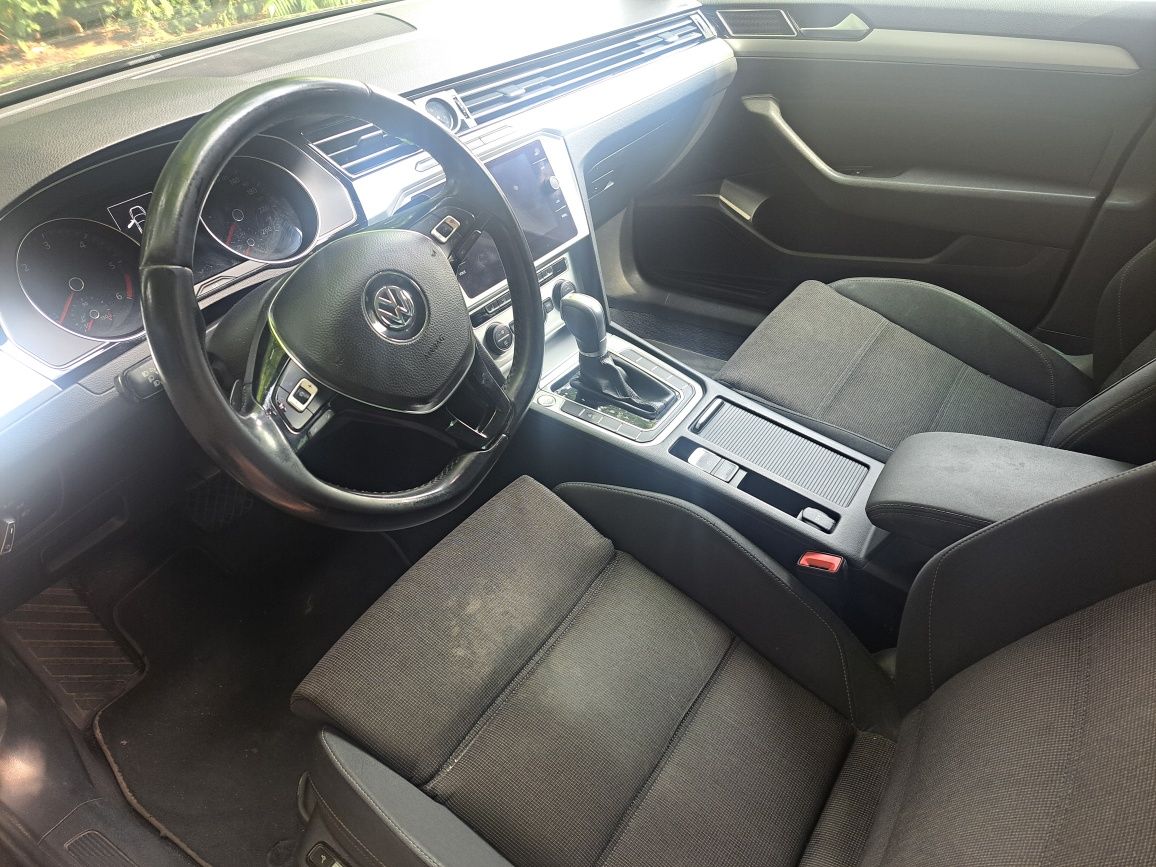 VW Passat sedan 2017 automat 2.0 Diesel