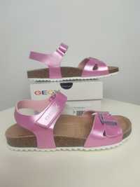 Nowe fróżowe błyszczące sandałki sandały dziecięce dla dziewczynki