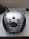 Sprzedam radio Grundig RCD 1420 MP3 sprawne