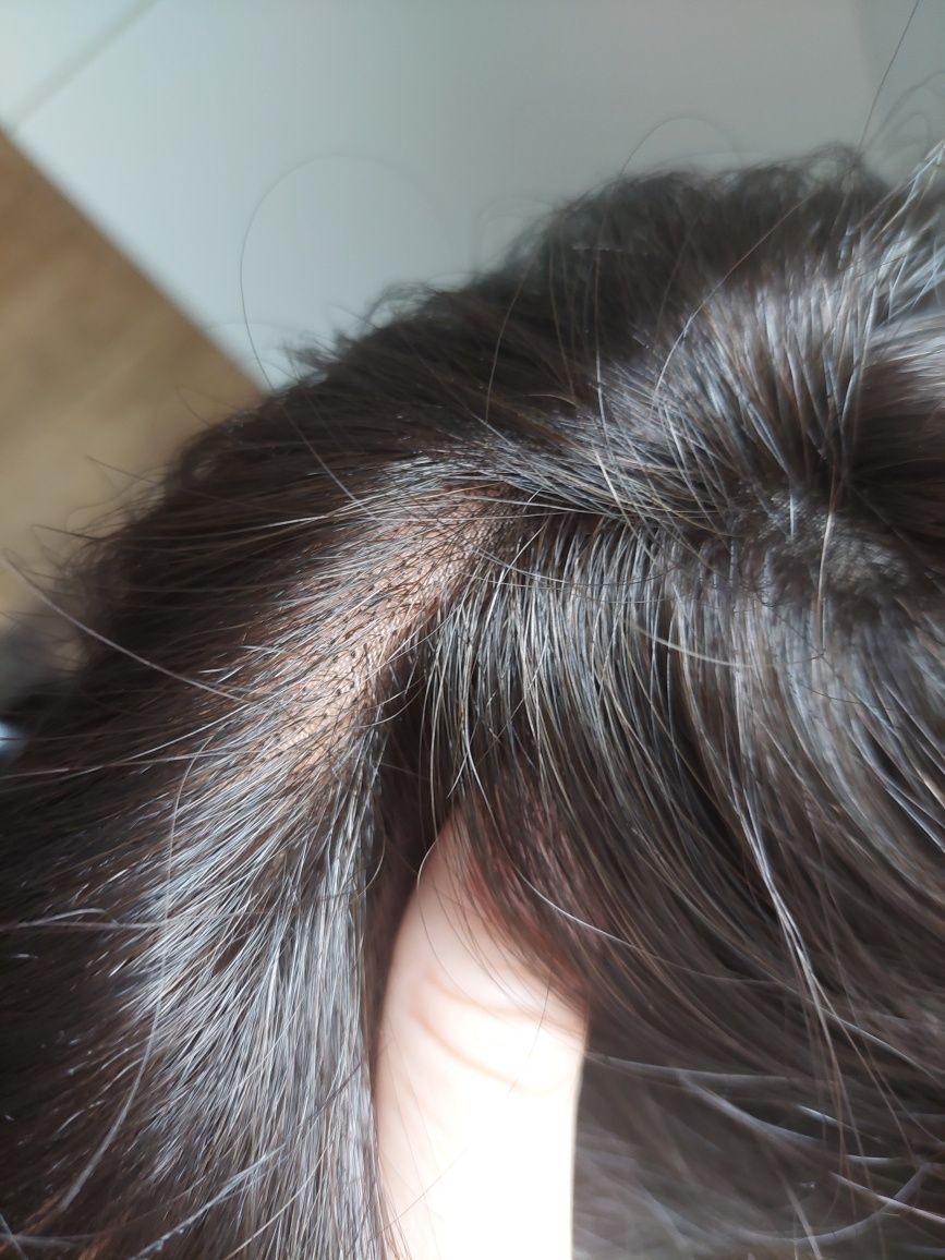 Peruka polskiej firmy Delicious Hair na tiulu+kosmetyki