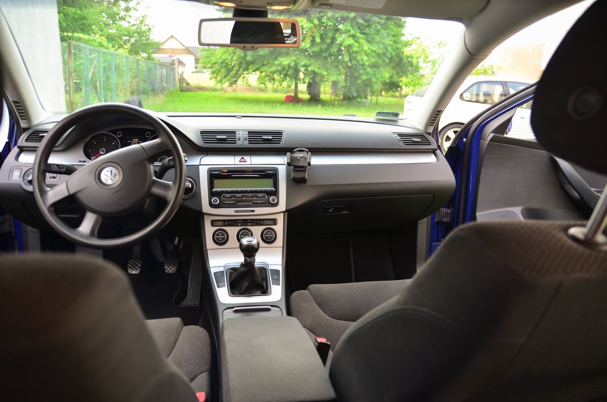 Sprzedam Volkswagen Passat Kombi  2009 B6