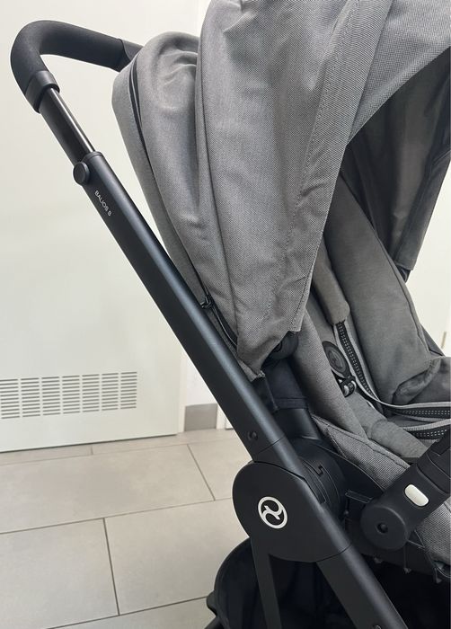 Cybex balios S LUX soho grey szary wózek spacerowy spacerówka przód
