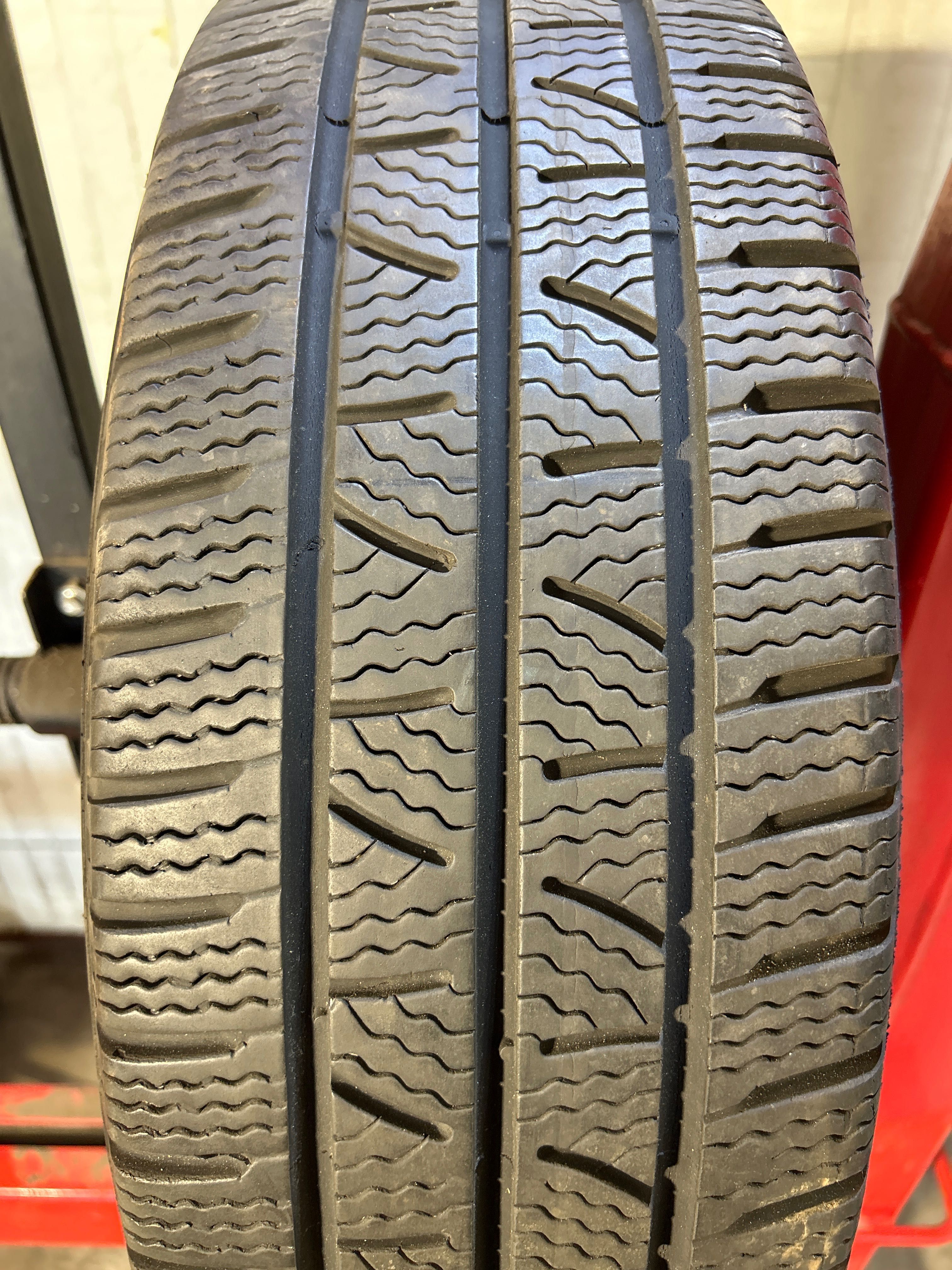 Pirelli Carrier Winter 215/65/16c 109/107R
