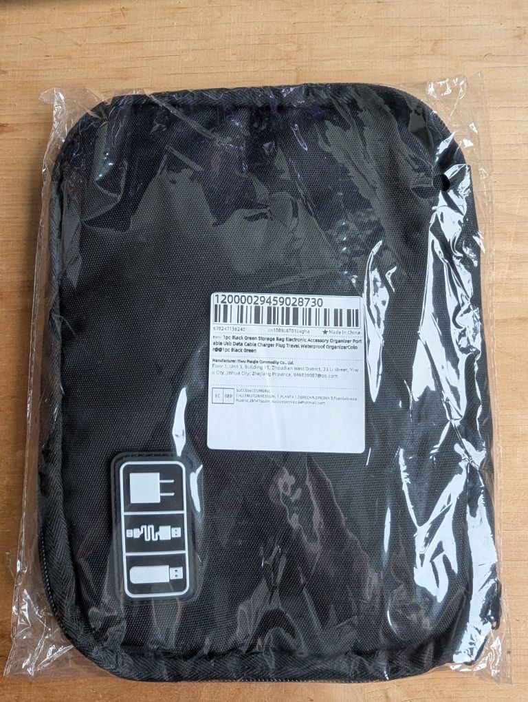 Organizer na kable, ładowarki, słuchawki, akcesoria elektroniczne