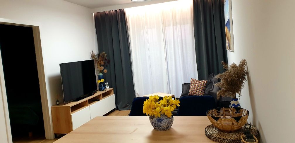Nocleg nad morzem. Apartament z widokiem, 200m do plaży, 3.5h od Wawy,